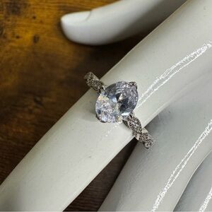 Silver S925 Oval-Cut CZ Ring size 9